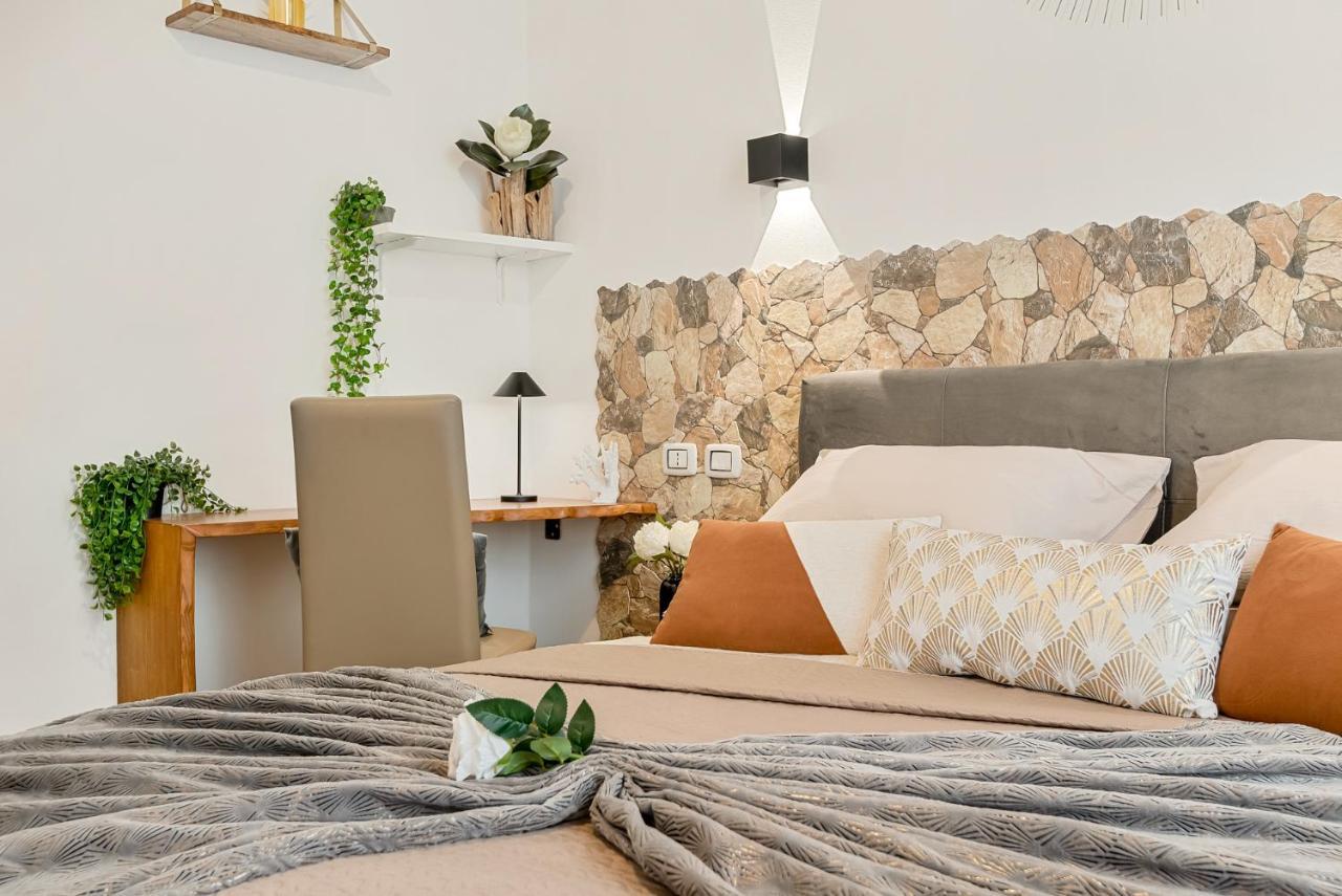 לה ספציה Alby Express Rooms מראה חיצוני תמונה