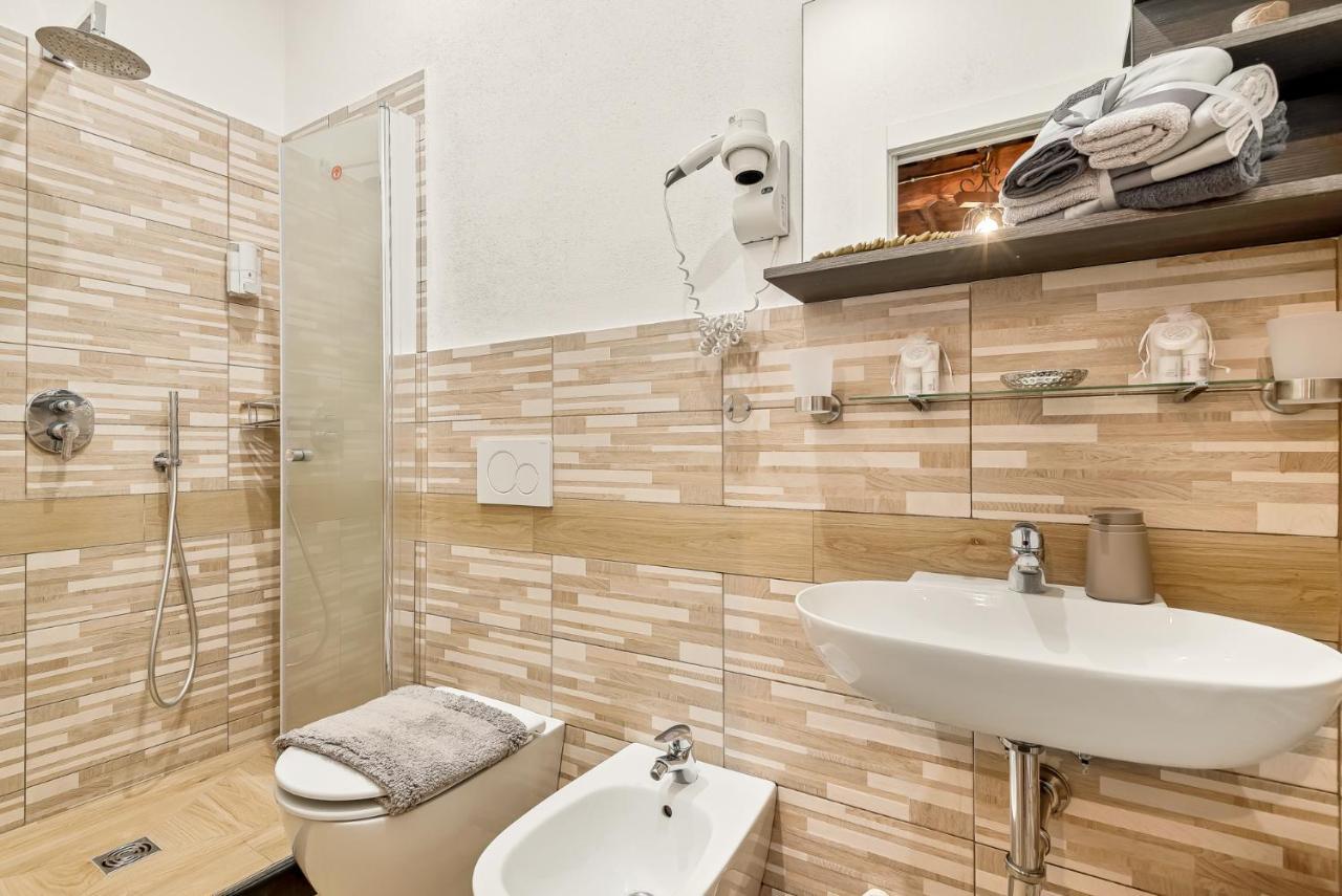 לה ספציה Alby Express Rooms מראה חיצוני תמונה